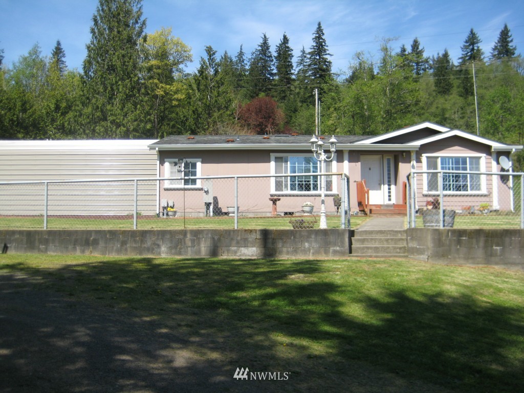 130 Harrison Road Kelso, WA 98626 - Photo 1 of 15 Gallery Image 1