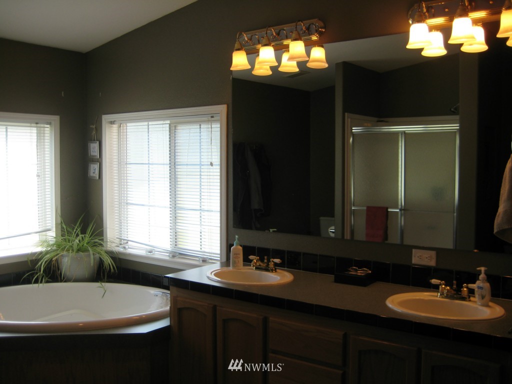 130 Harrison Road Kelso, WA 98626 - Photo 13 of 15 Gallery Image 13