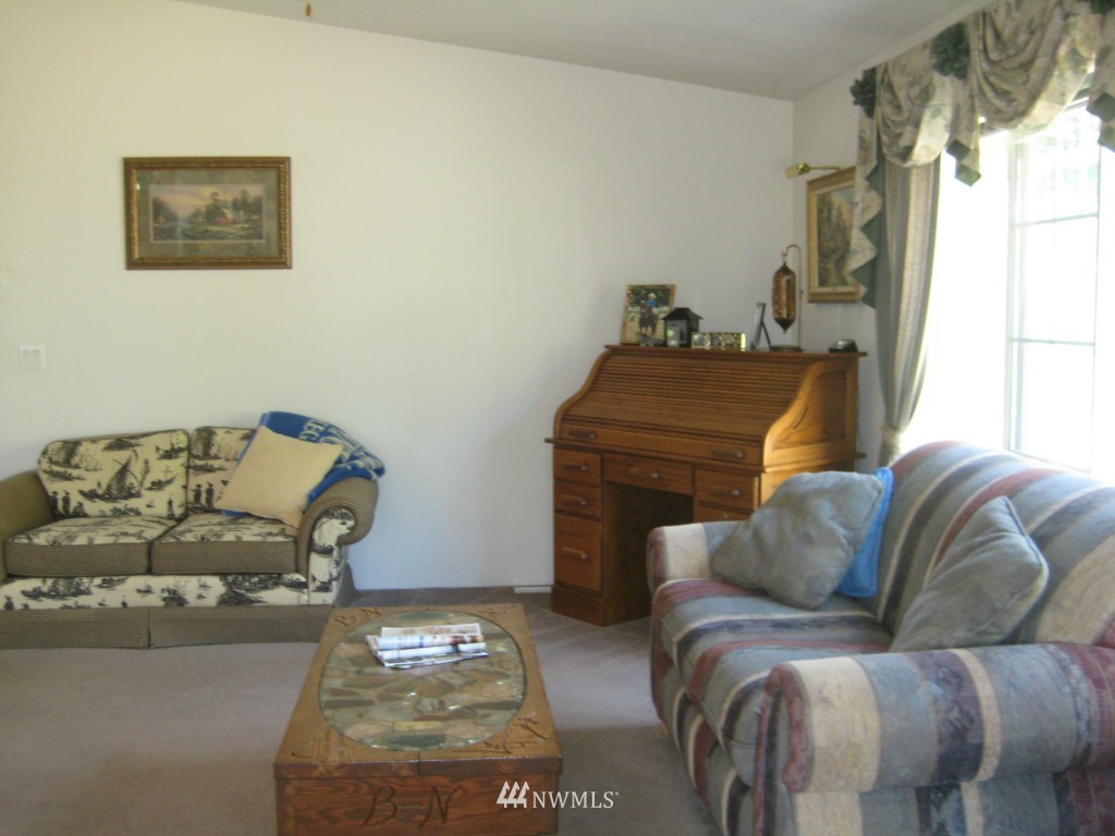 130 Harrison Road Kelso, WA 98626 - Photo 8 of 15 Gallery Image 8