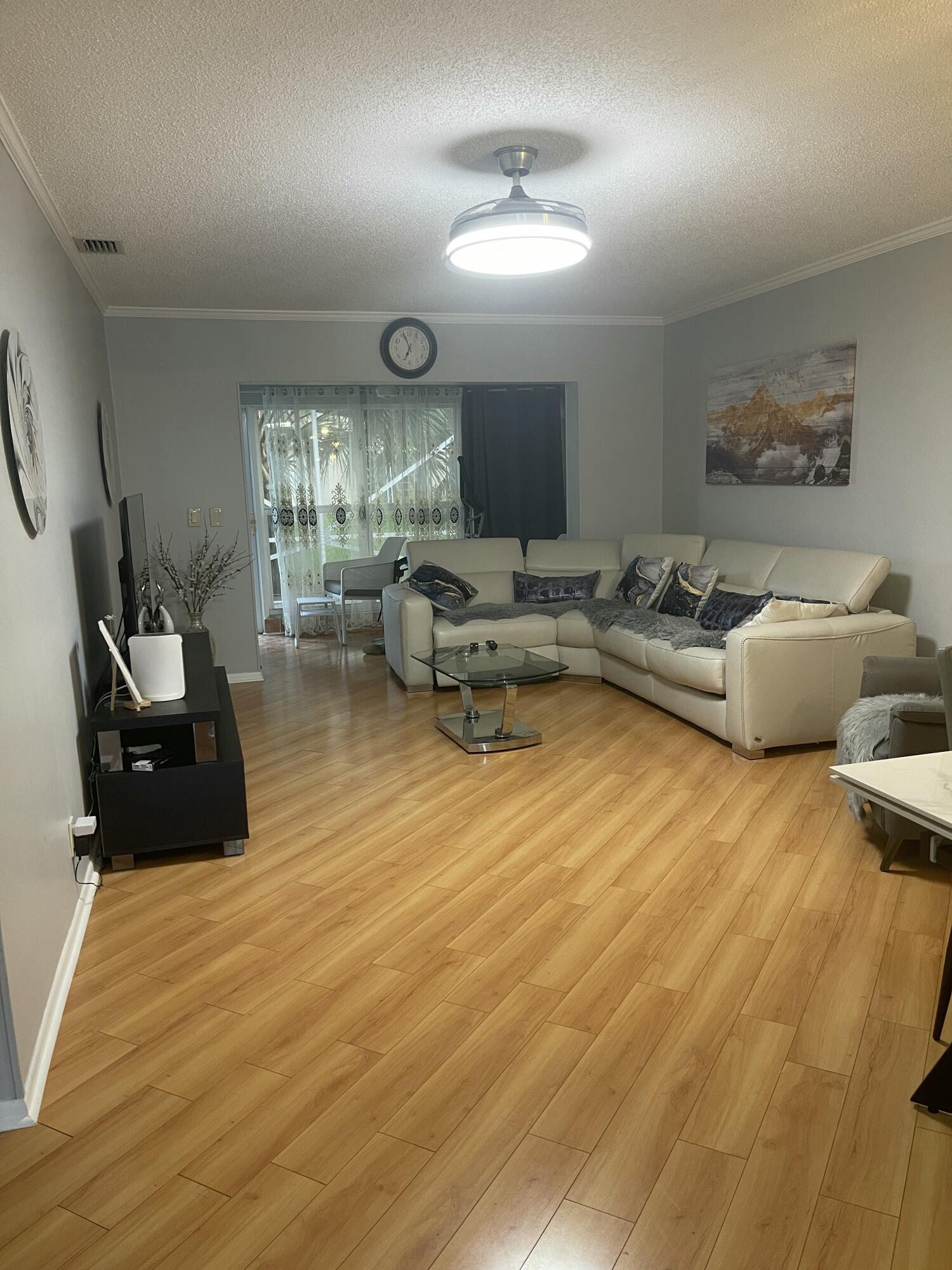 8744 Bella Vista Drive Boca Raton, FL 33433 - Photo 6 of 53 IMG_3095