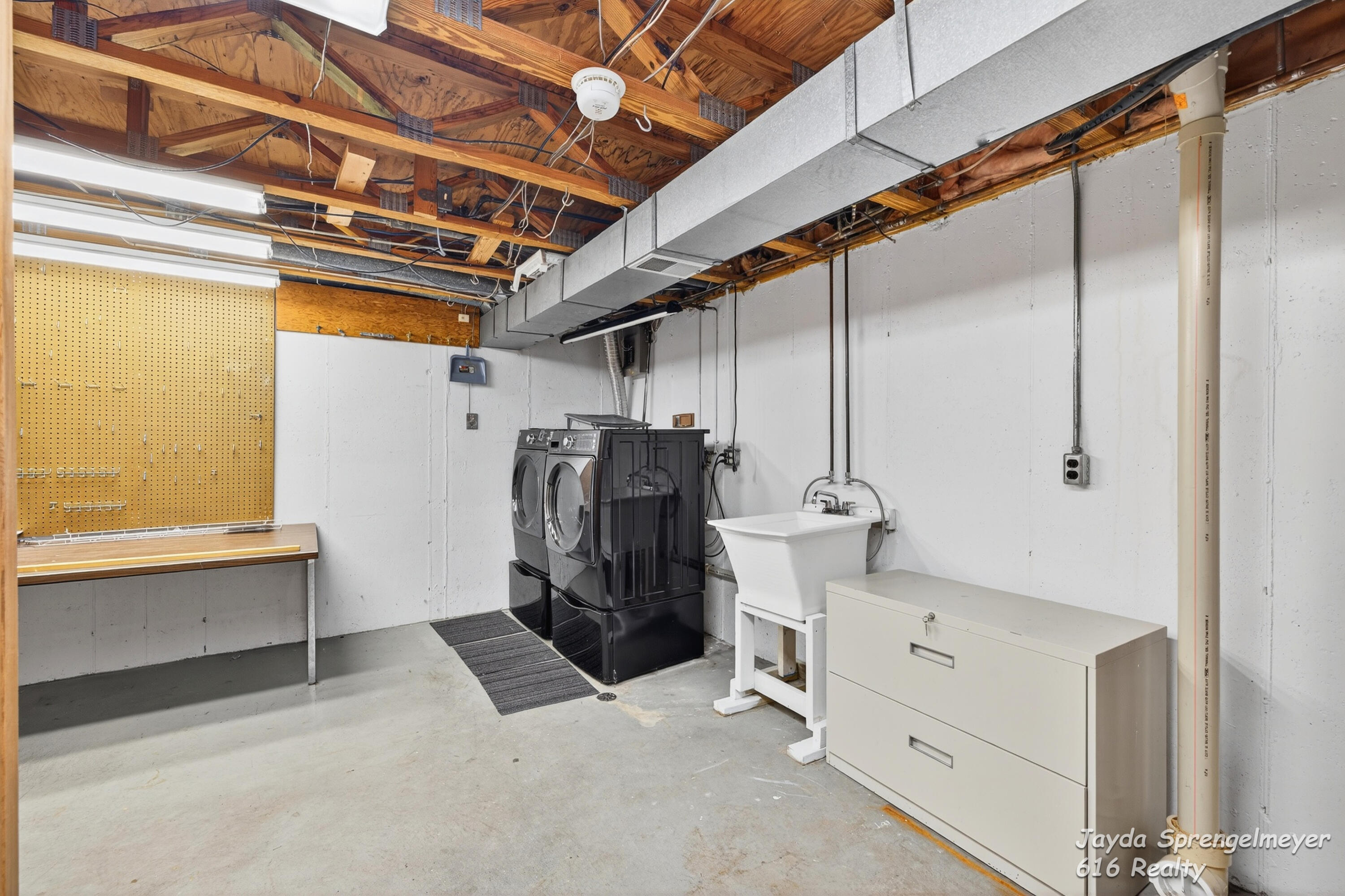 7523 Boulder Bluff Drive, Unit 82 Jenison, MI 49428 - Photo 32 of 52 7523 boulder bluff dr-0032