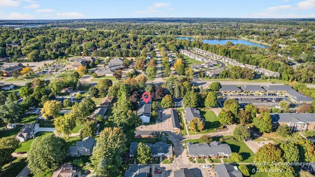 $229,900 | 7523 Boulder Bluff Drive, Unit 82, Jenison, MI 49428