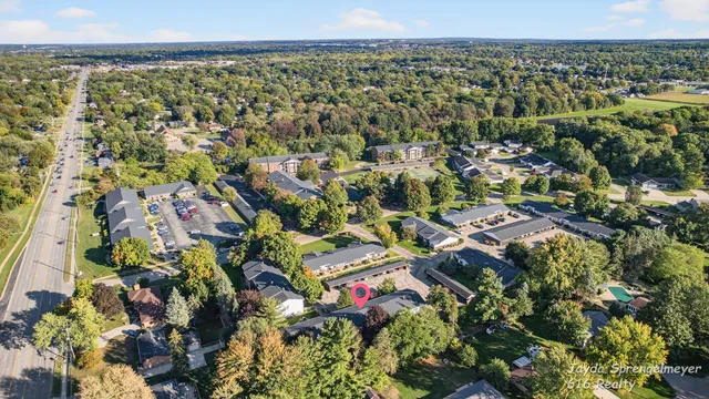 $229,900 | 7523 Boulder Bluff Drive, Unit 82, Jenison, MI 49428