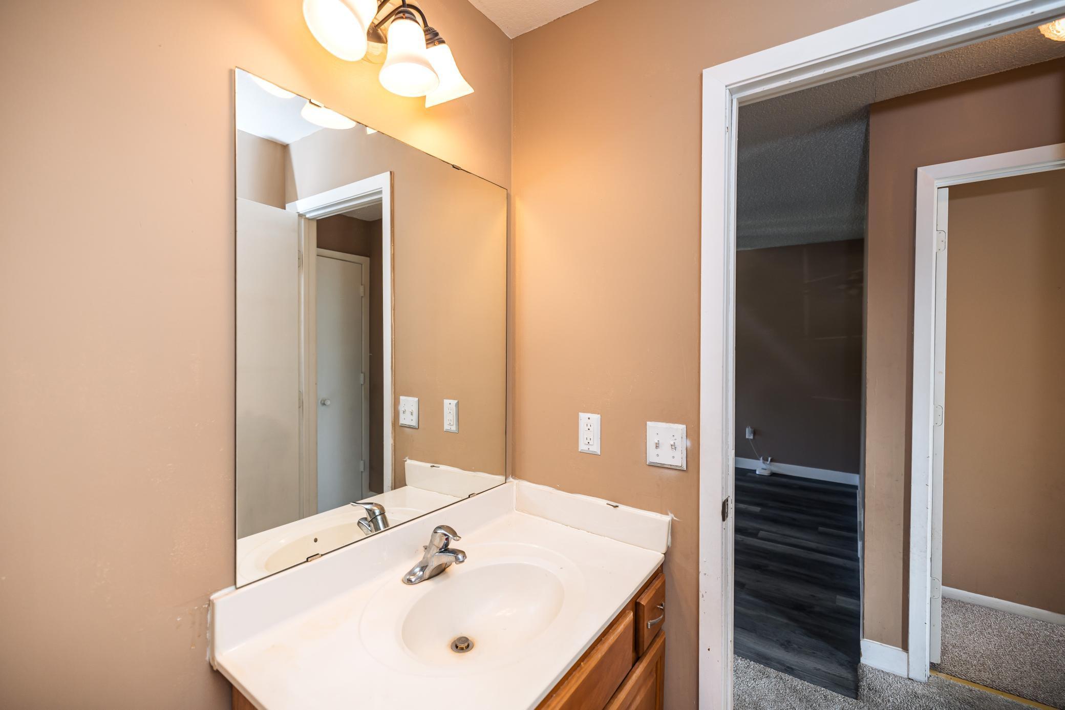 4520 22nd Avenue Northwest Rochester, MN 55901 - Photo 11 of 32