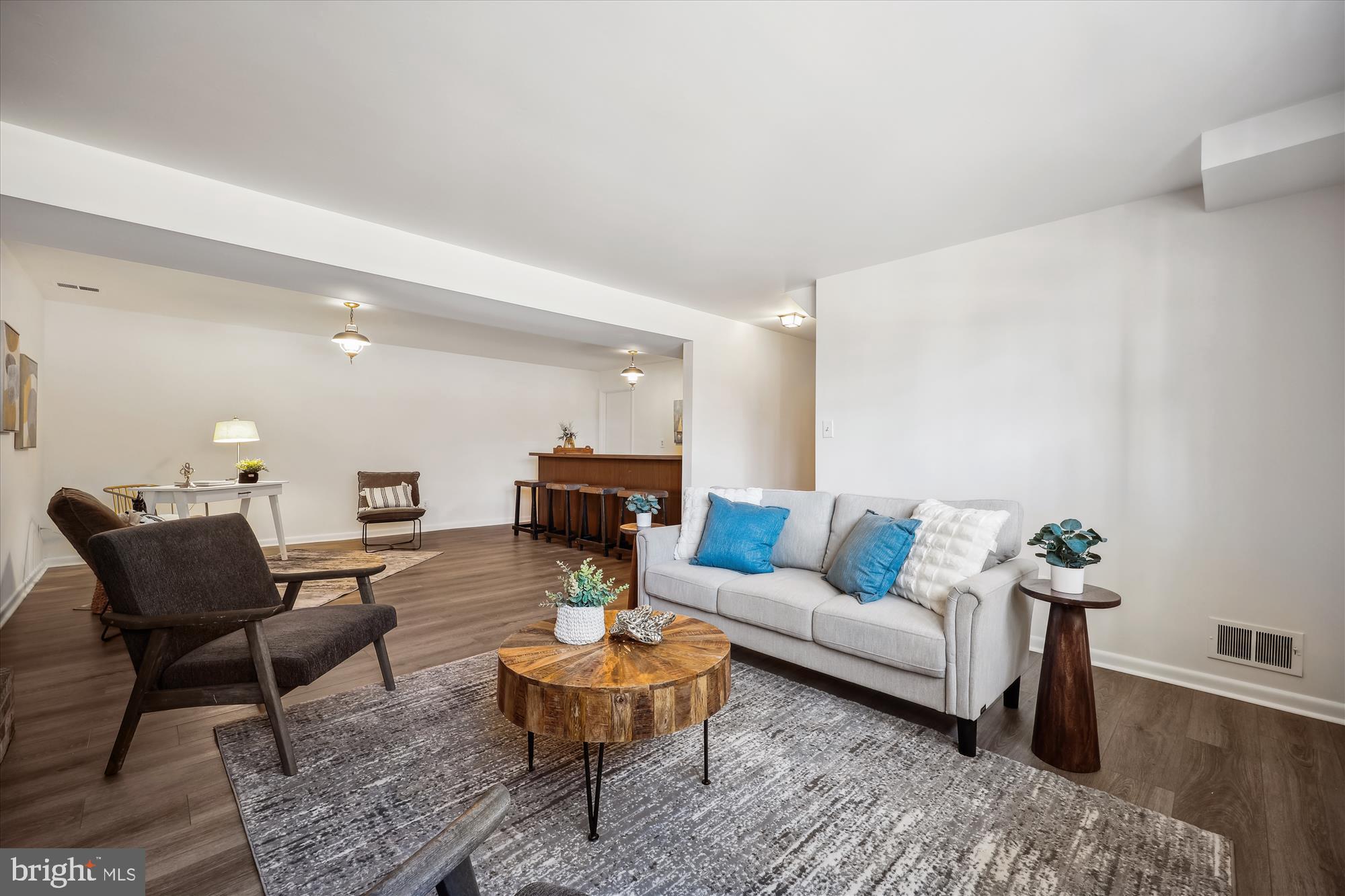 11712 Seven Locks Road Potomac, MD 20854 - Photo 26 of 46 Family Room