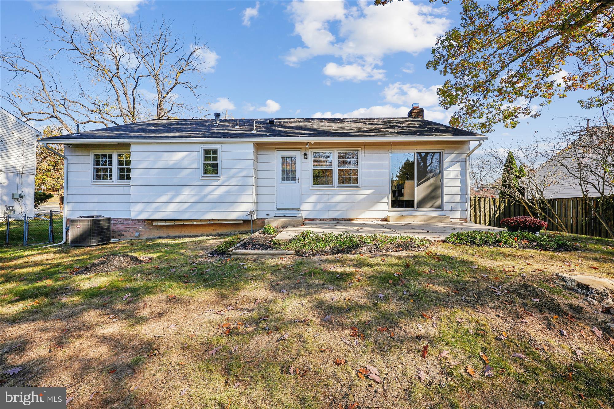 11712 Seven Locks Road Potomac, MD 20854 - Photo 33 of 46 Back Elevation