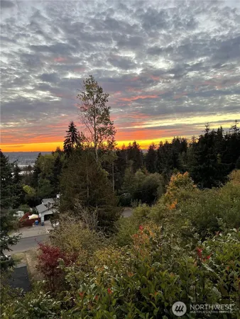 $2,800 | 4422 108th Avenue East, Edgewood, WA 98372