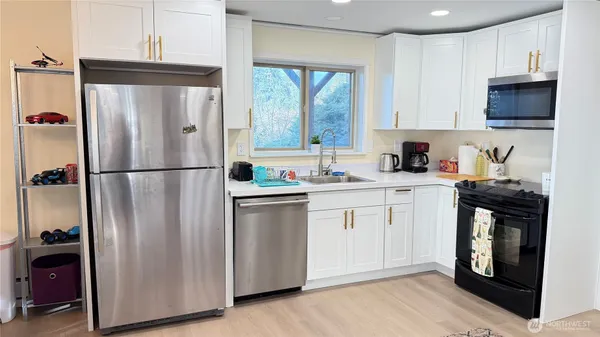 $2,800 | 4422 108th Avenue East, Edgewood, WA 98372