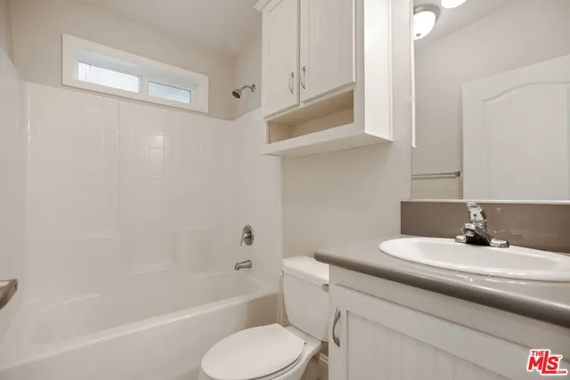 $99,950 | 8250 Lankershim Boulevard, Unit 126, North Hollywood, CA 91605