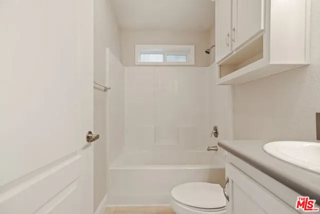 $99,950 | 8250 Lankershim Boulevard, Unit 126, North Hollywood, CA 91605