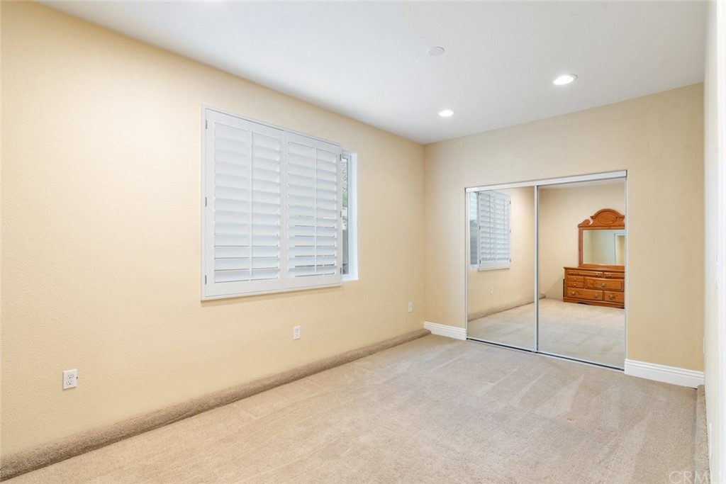 28843 Cloverdale Circle Menifee, CA 92584 - Photo 12 of 40