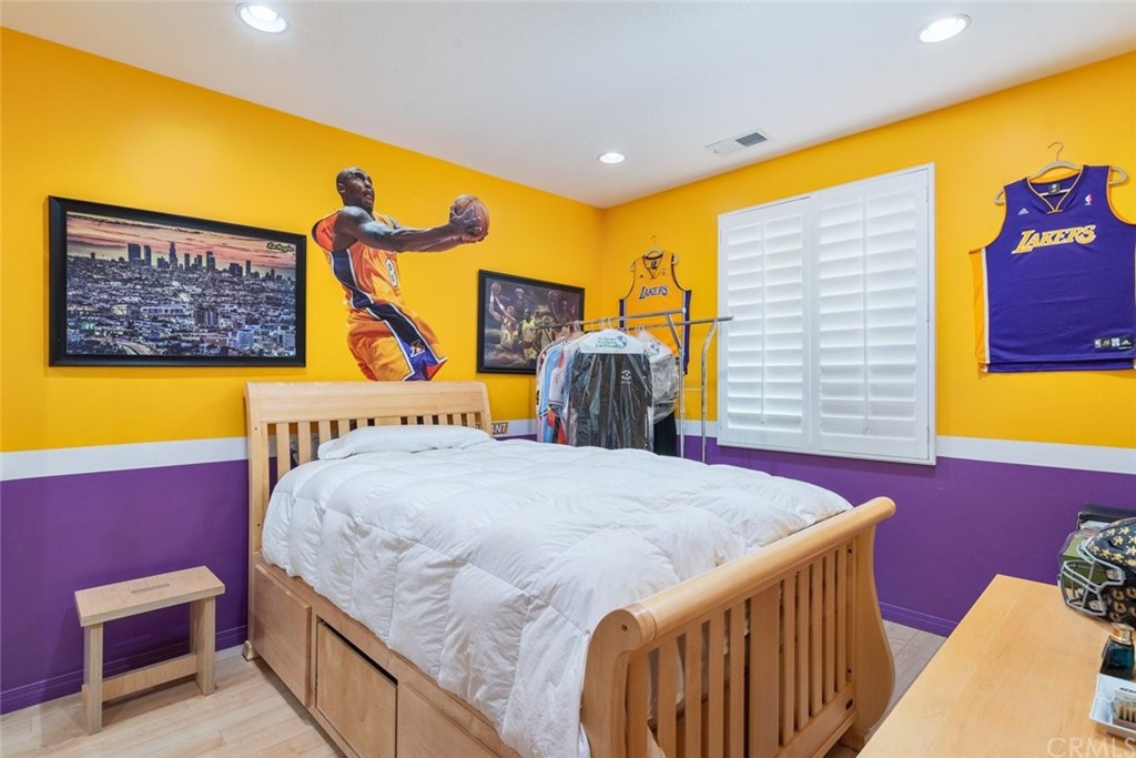 28843 Cloverdale Circle Menifee, CA 92584 - Photo 19 of 40