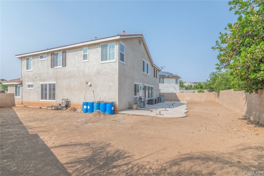 28843 Cloverdale Circle Menifee, CA 92584 - Photo 33 of 40