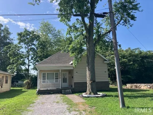 $79,900 | 917 West 4th Street, Mount Carmel, IL 62863