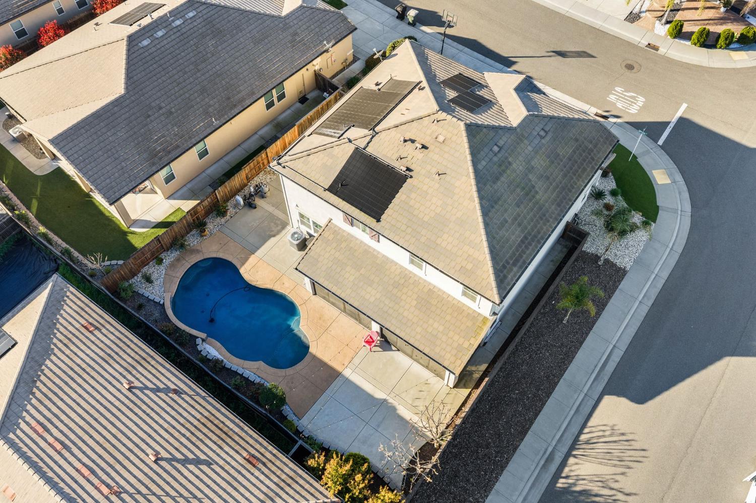 6001 Opera Way Roseville, CA 95747 - Photo 48 of 61