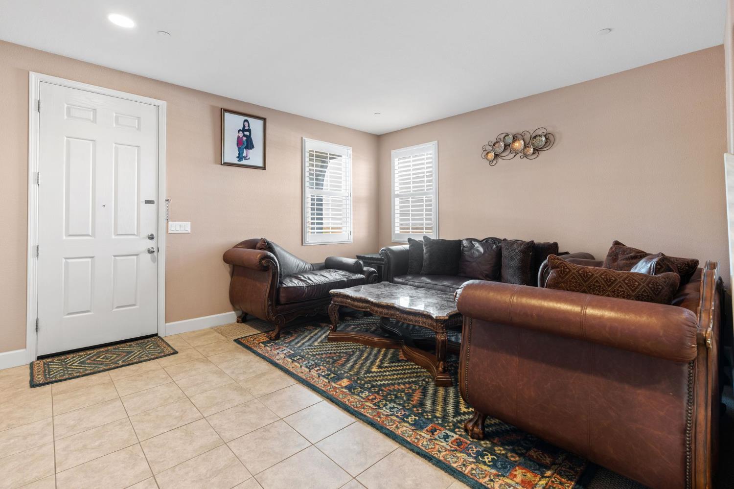 6001 Opera Way Roseville, CA 95747 - Photo 6 of 61