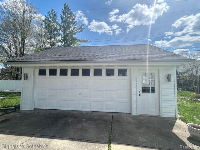 2194 Dorchester Road Birmingham, MI 48009 - Photo 16 of 18