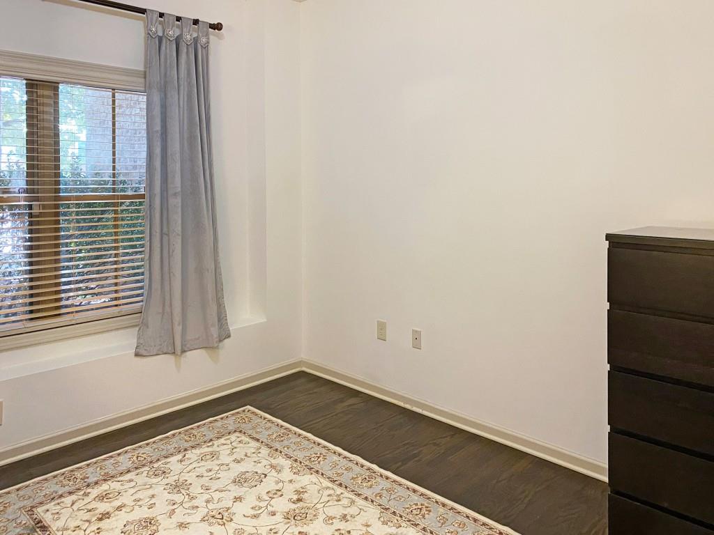 598 Ansley Circle Northeast Atlanta, GA 30324 - Photo 22 of 24 a view of a small space with window