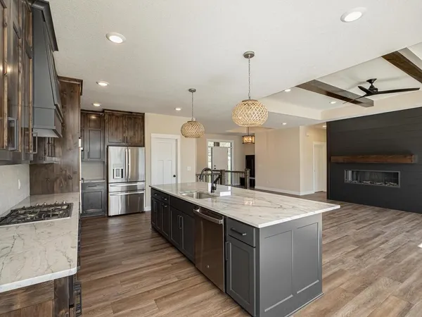 $764,819 | 11309 238th Avenue Northwest, Zimmerman, MN 55398