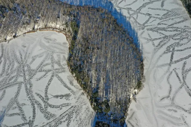 $790,000 | 26810 North Hart Lake Road, Pengilly, MN 55775