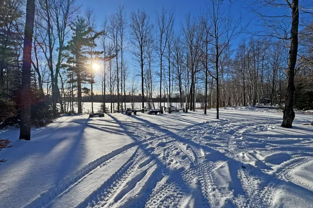 $790,000 | 26810 North Hart Lake Road, Pengilly, MN 55775