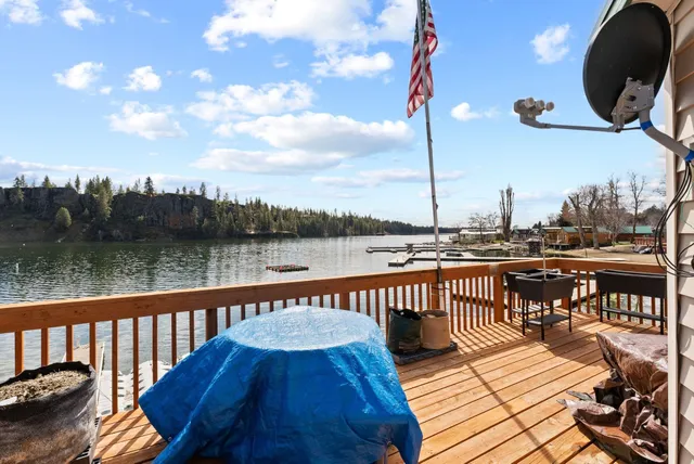 $249,999 | 18617 West Williams Lake Road, Unit 10, Cheney, WA 99004