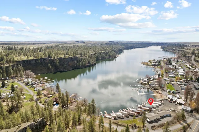 $249,999 | 18617 West Williams Lake Road, Unit 10, Cheney, WA 99004