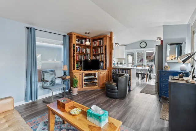 $249,999 | 18617 West Williams Lake Road, Unit 10, Cheney, WA 99004