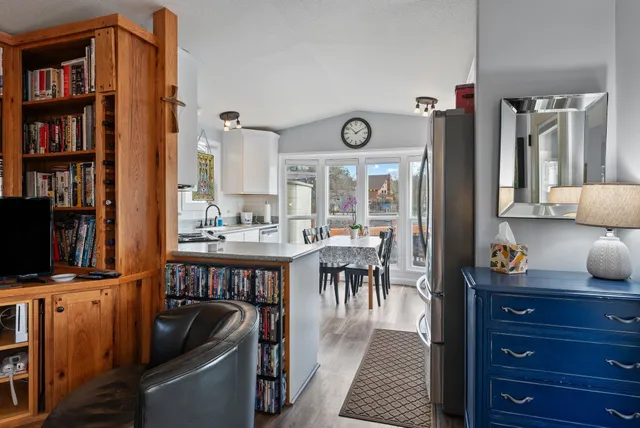 $249,999 | 18617 West Williams Lake Road, Unit 10, Cheney, WA 99004