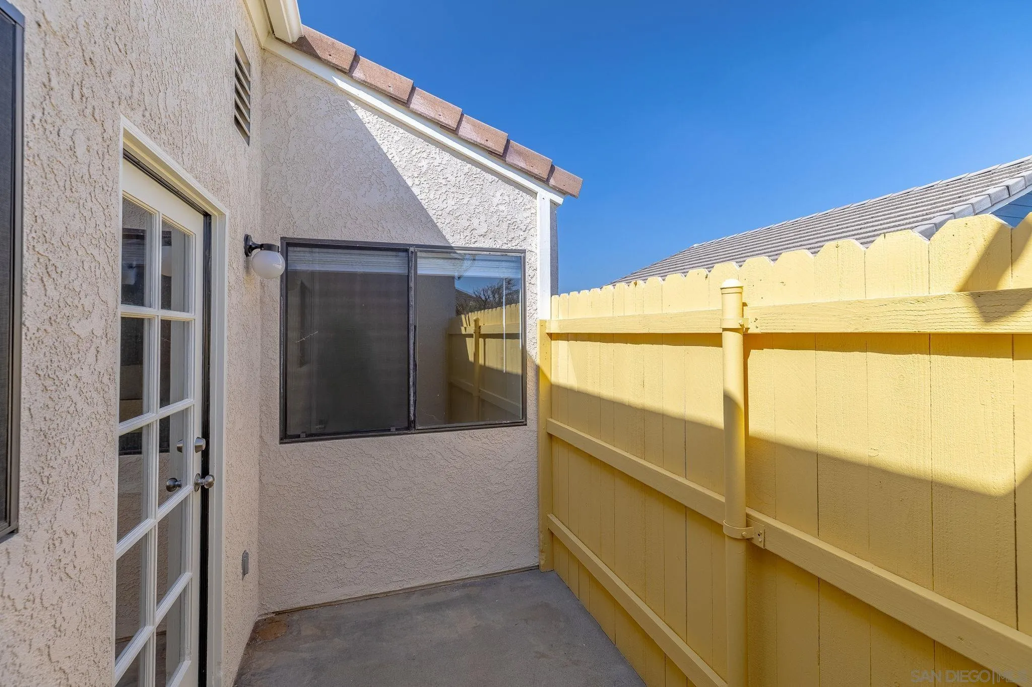 27971 Red Dawn Drive Menifee, CA 92585 - Photo 41 of 42 a view of a balcony