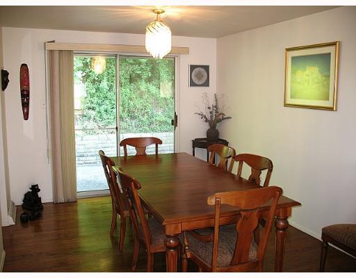 143 Parkedge Road Green Tree, PA 15220 - Photo 3 of 8 Dining Room.