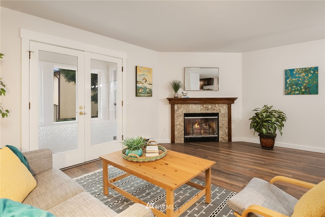 4116 Northeast 6th Place, Unit 3B Renton, WA 98059 - Photo 11 of 26 Gallery Image 11