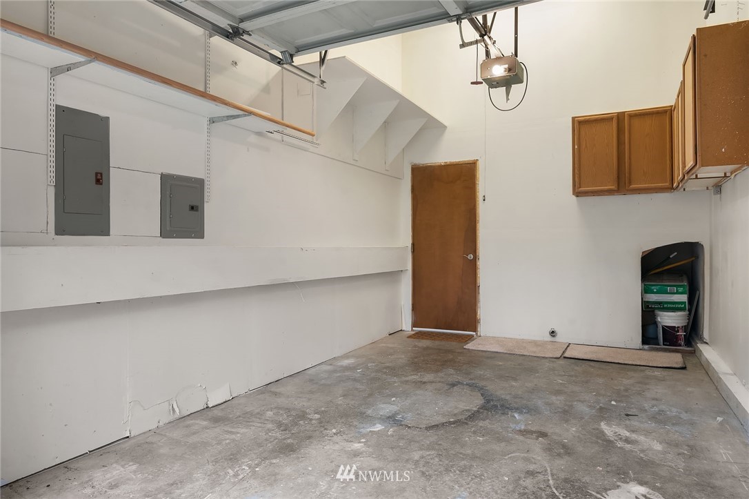 4116 Northeast 6th Place, Unit 3B Renton, WA 98059 - Photo 21 of 26 Gallery Image 21