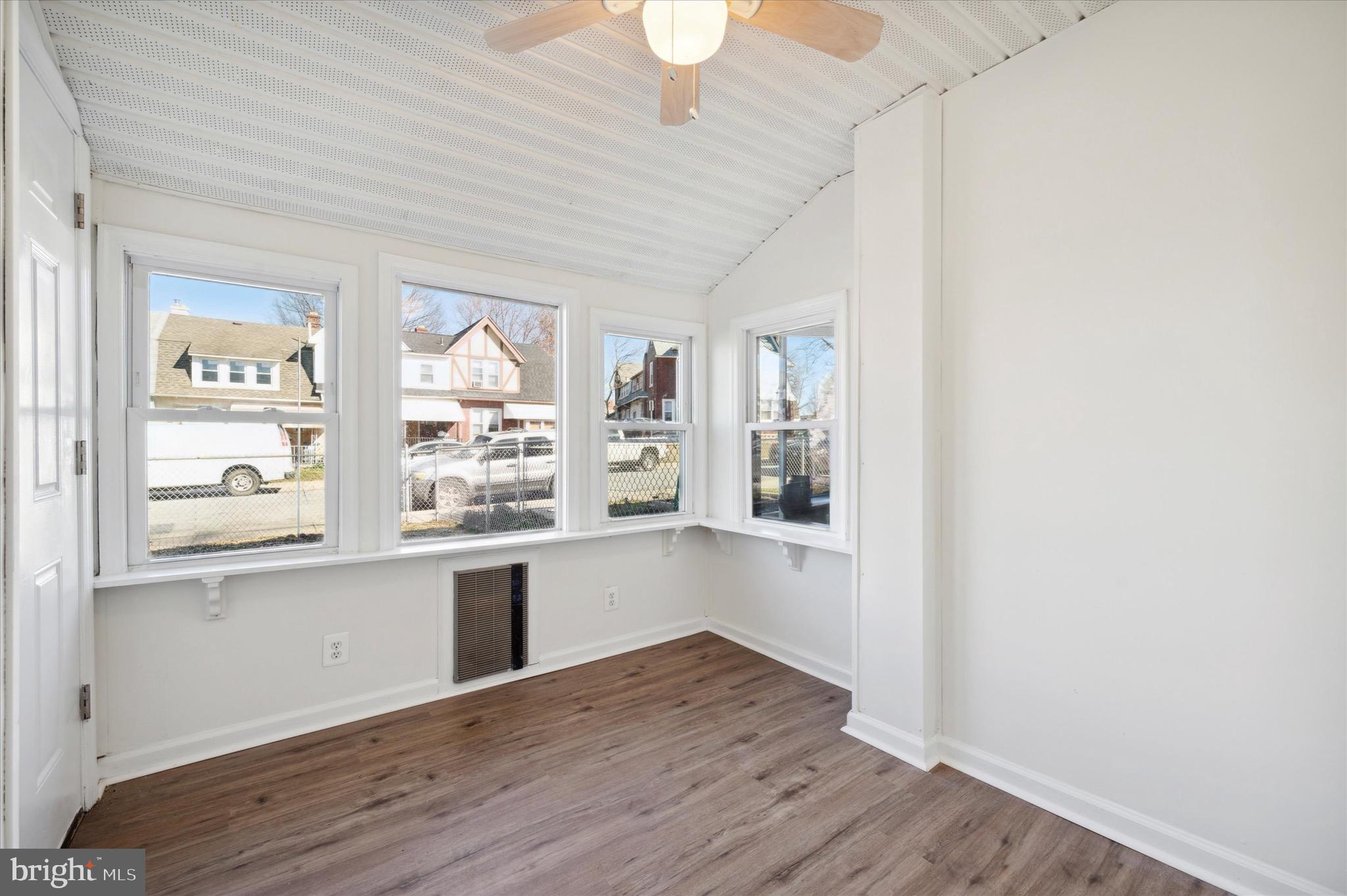 5 Maple Street Marcus Hook, PA 19061 - Photo 7 of 24