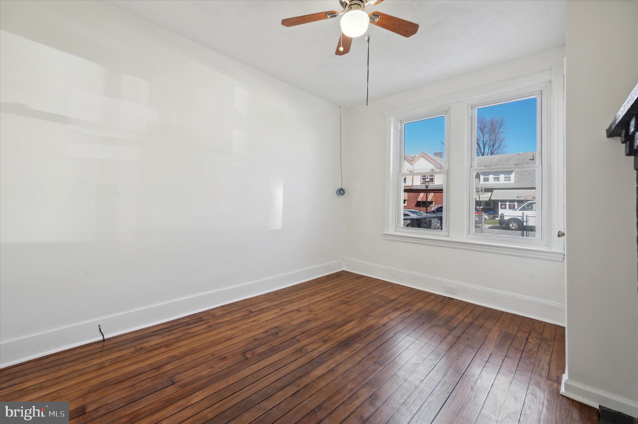 5 Maple Street Marcus Hook, PA 19061 - Photo 10 of 24