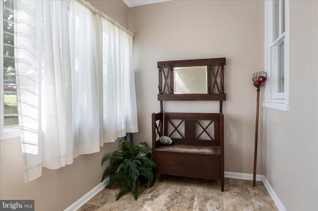 $3,000 | 5452 Middle Road, Winchester, VA 22602