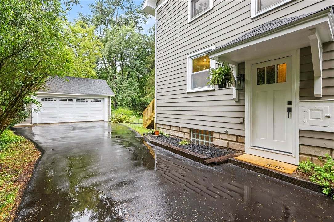 13 Brook Road Pittsford, NY 14534 - Photo 5 of 47