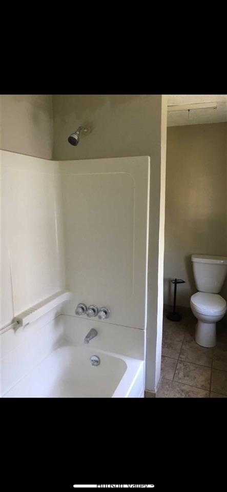 39 Spruce Street Poughkeepsie, NY 12601 - Photo 10 of 20 a view of a bathroom