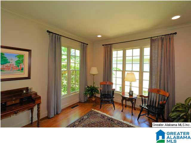 1747 Wellington Road Birmingham, AL 35209 - Photo 7 of 32