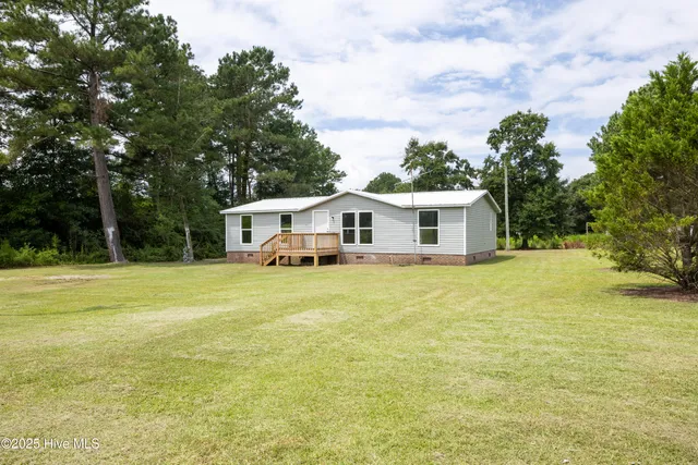 $175,000 | 865 Cecil-Odie Road, Clinton, NC 28328