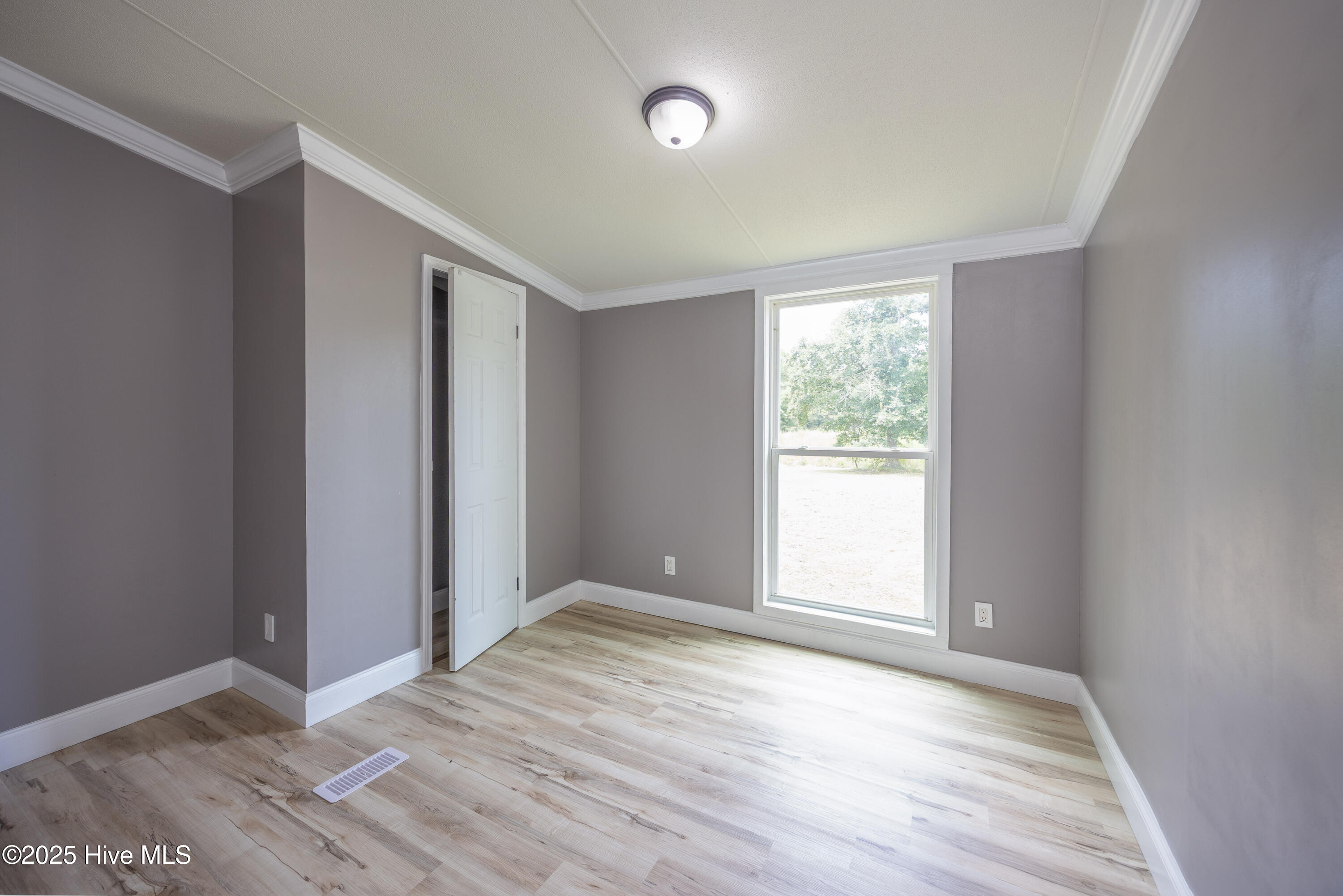 865 Cecil-Odie Road Clinton, NC 28328 - Photo 9 of 23 865 Cecil Odie Rd21