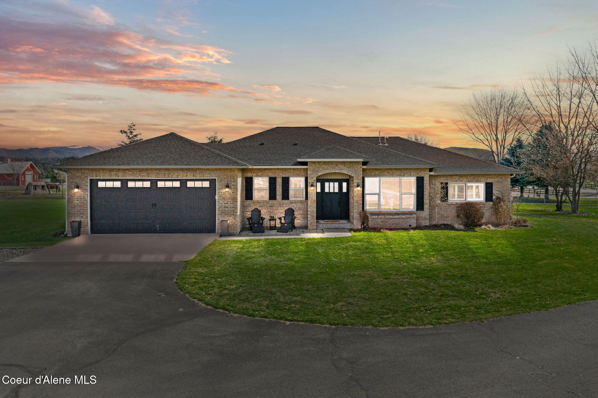 2069 West Diamond Bar Road Rathdrum, ID 83858 - Photo 1 of 37 1_2069wDiamondBarRd_SelkirkMedia