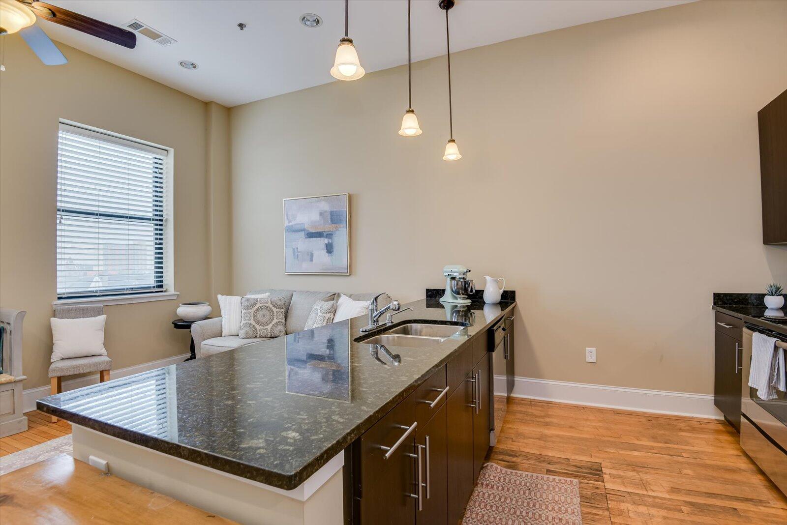 936 Broad Street, Unit 416 Augusta, GA 30901 - Photo 14 of 30 14-109-DSC_4108LRenfused