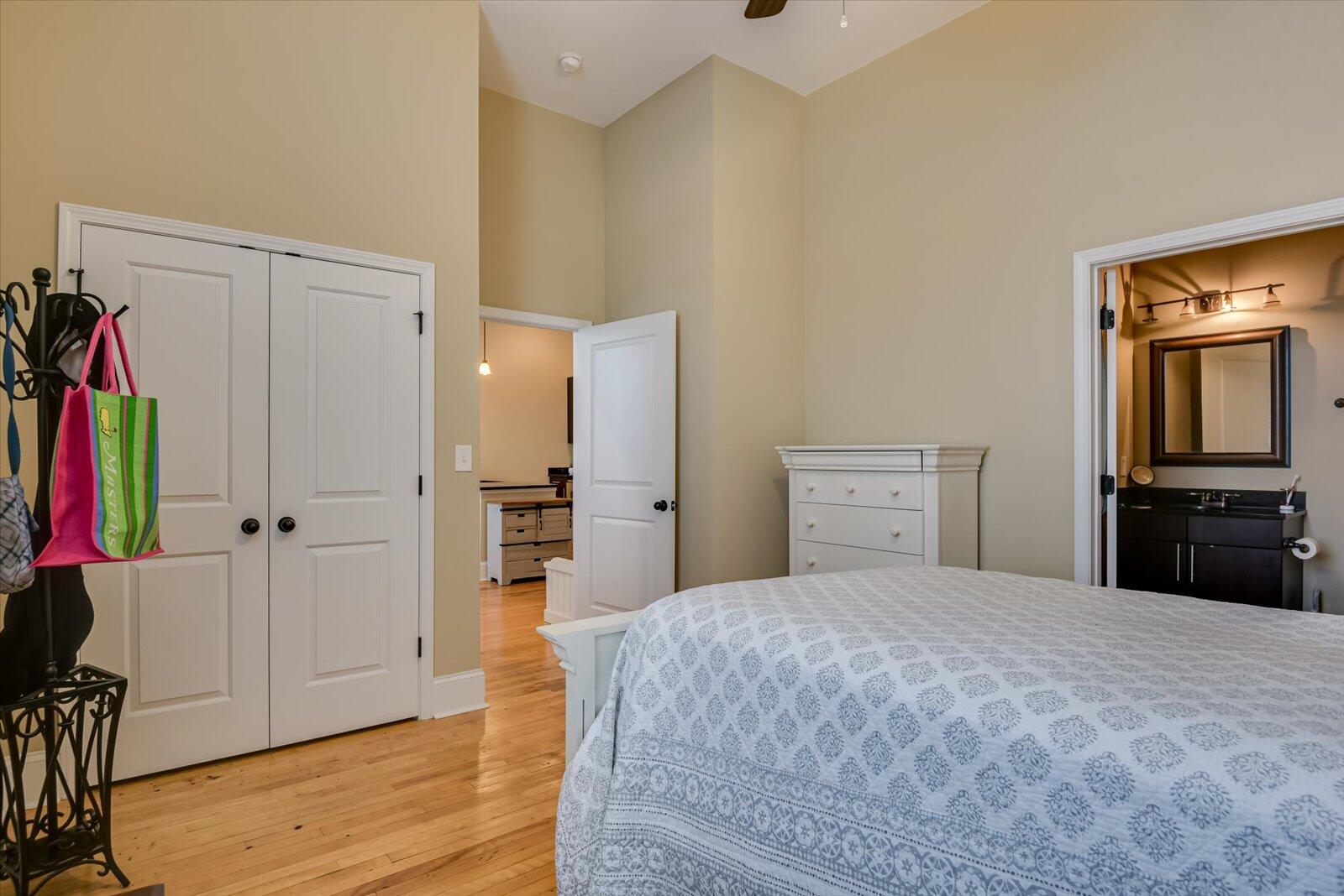 936 Broad Street, Unit 416 Augusta, GA 30901 - Photo 21 of 30 21-116-DSC_4188LRenfused