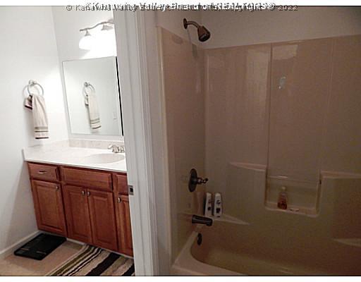 13 Anchors Way Winfield, WV 25213 - Photo 15 of 16 Main Level Bathroom.