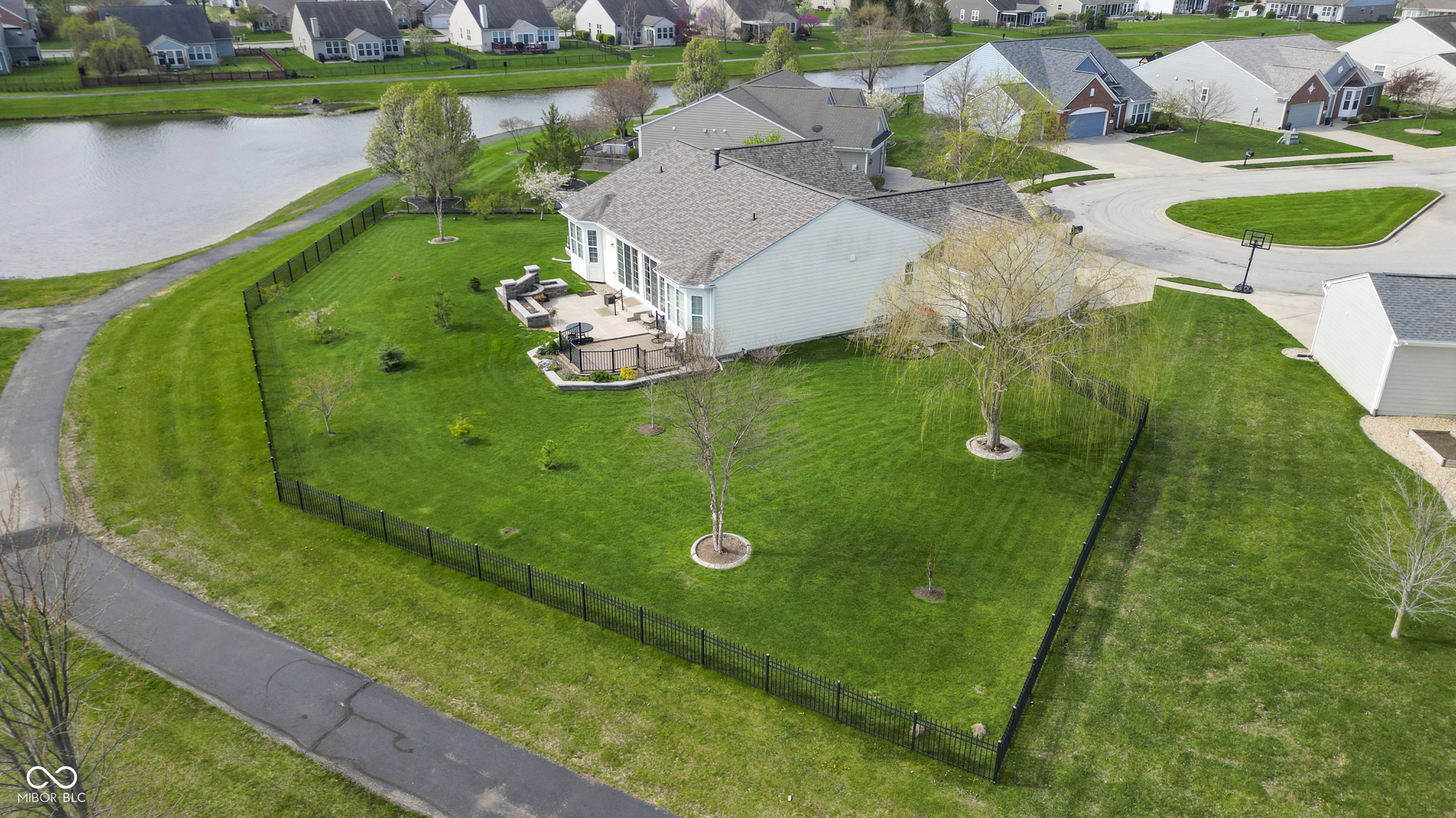 1711 Harris Hawk Court Brownsburg, IN 46112 - Photo 12 of 42