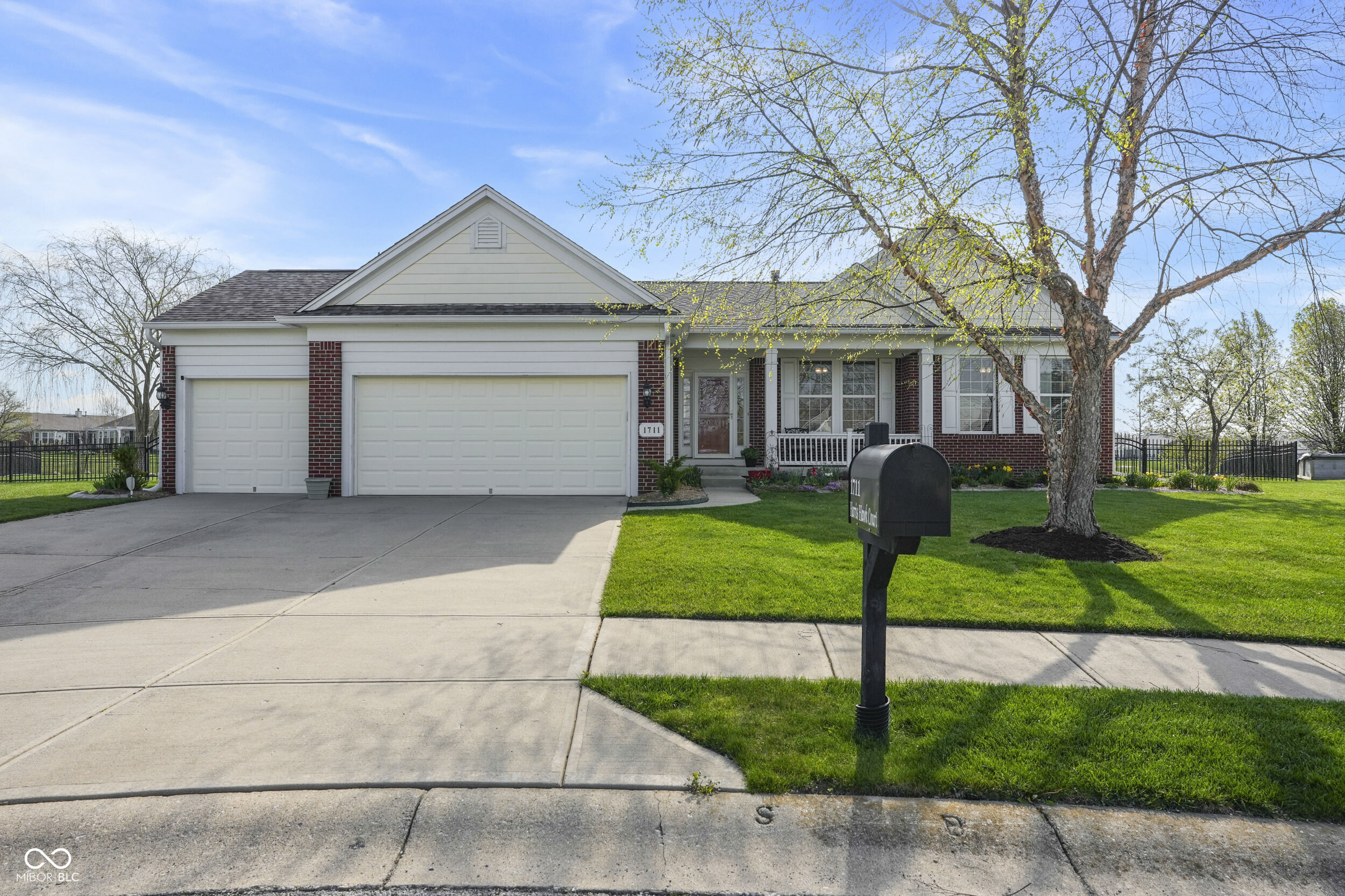 1711 Harris Hawk Court Brownsburg, IN 46112 - Photo 13 of 42