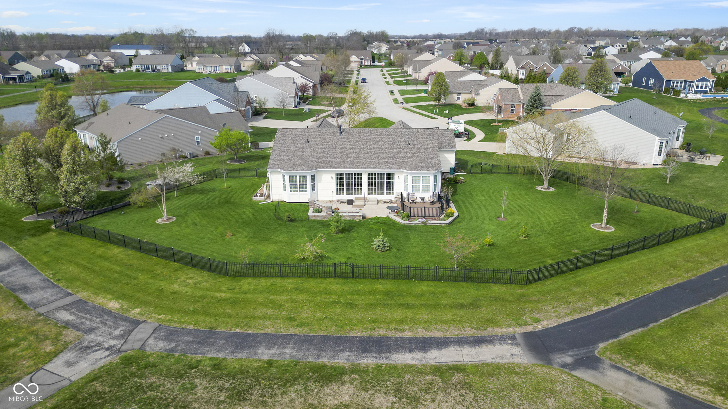 1711 Harris Hawk Court Brownsburg, IN 46112 - Photo 10 of 42