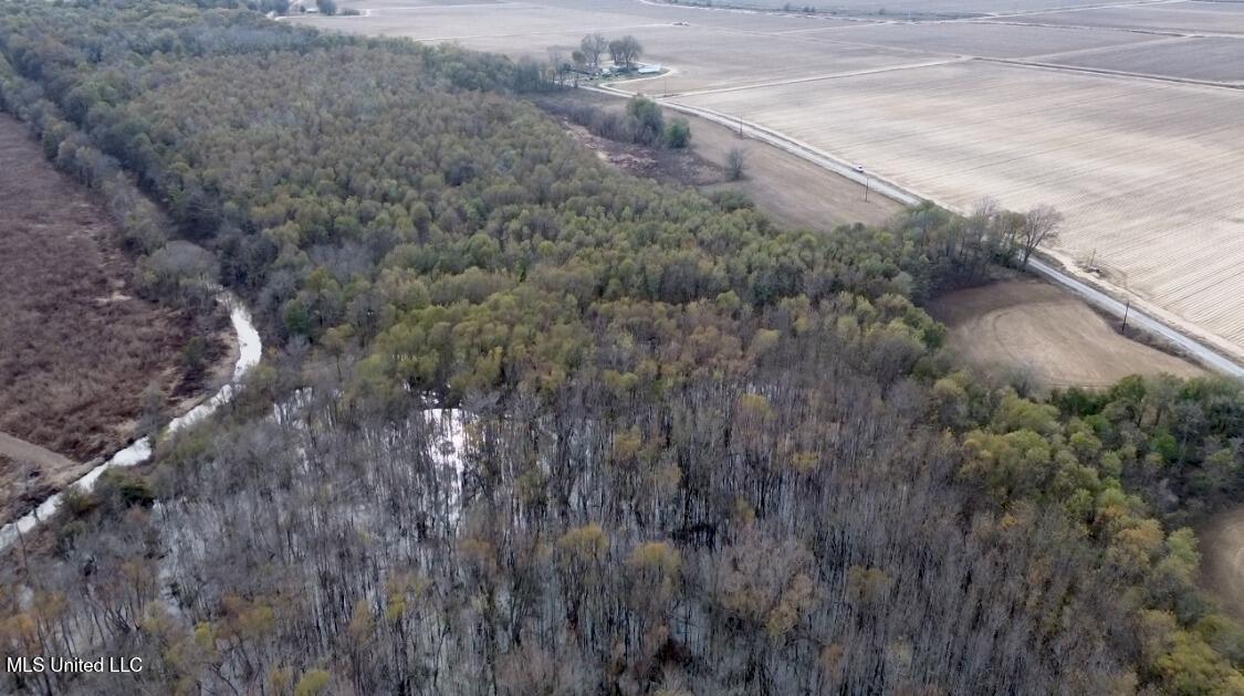 237 King Williams Road Indianola, MS 38751 - Photo 4 of 20 37 - 4