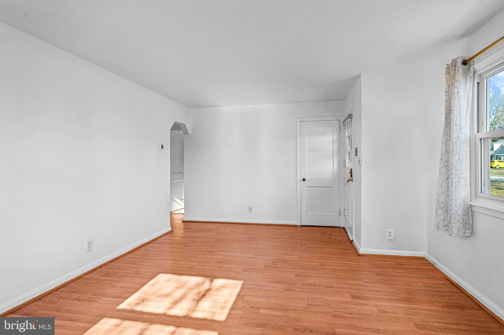 438 Newton Road Hatboro, PA 19040 - Photo 6 of 28 Gallery Image 6